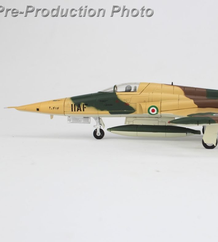 HA33006伊朗RF-5A自由戰士 偵察機IIAF編號2-414，1968年1/72合金成品模型HM