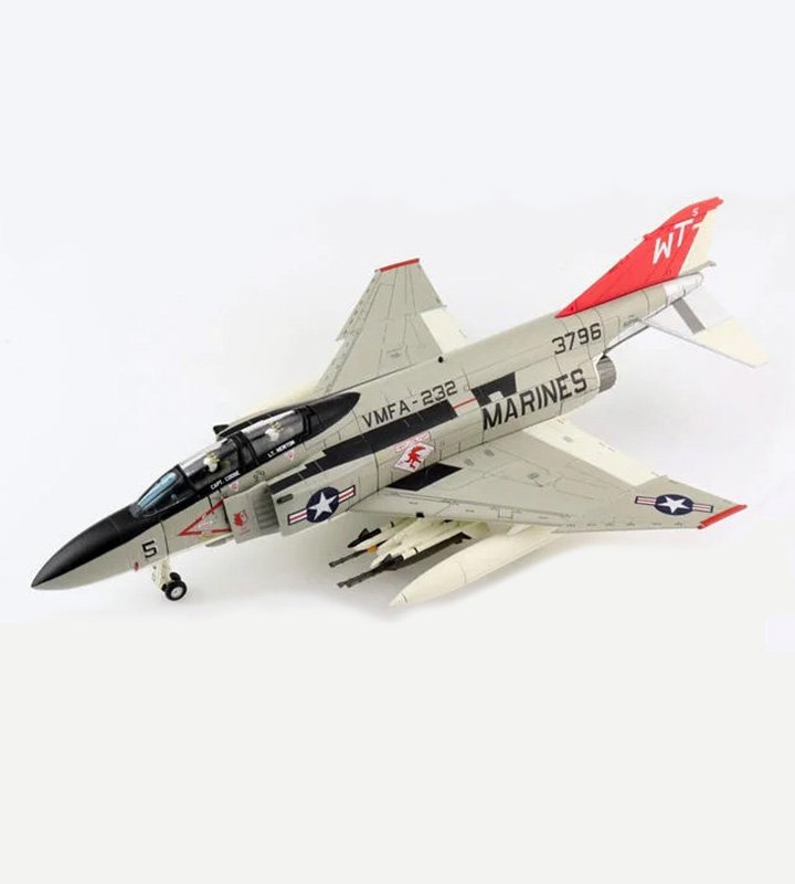 HA19037美國VMFA-232 F-4J #153833模型