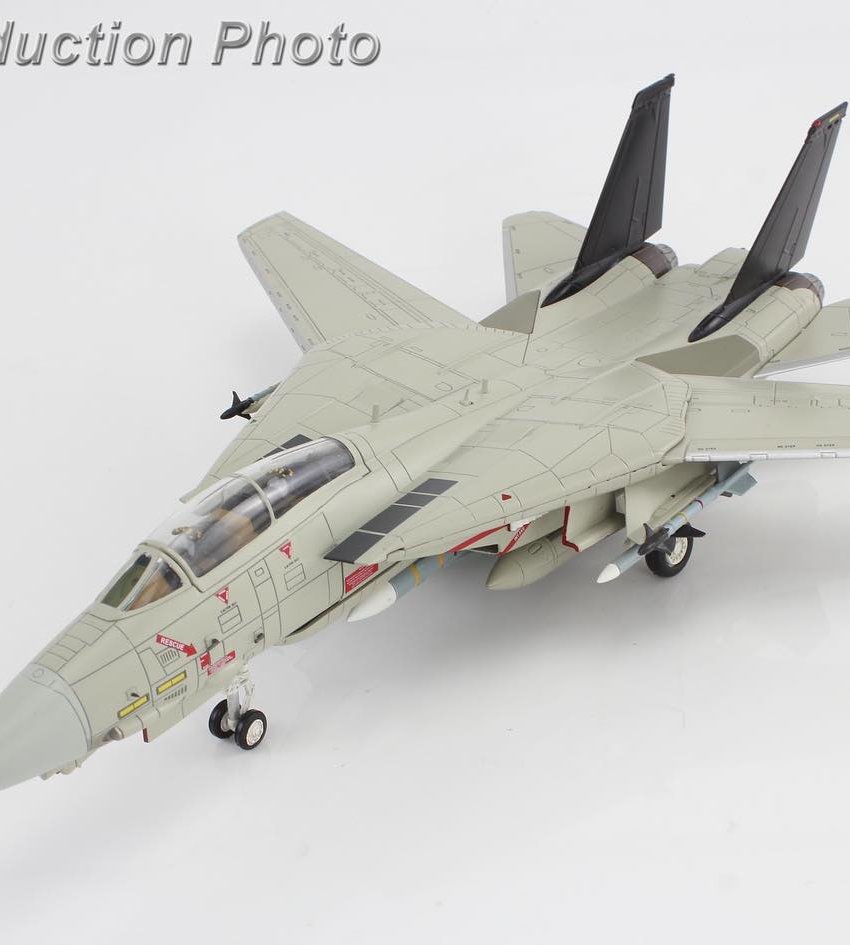 HA5258捍衛戰士-獨行俠 F-14A 土匪戰機(附電影版及紅星水貼)模型1/72成品HM