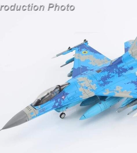 HA38028軍援烏克蘭F-16C #100數位迷彩1/72合金模型成品HM