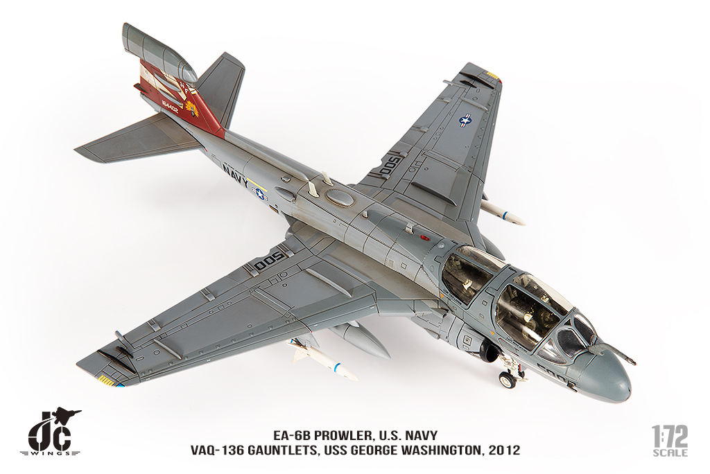 美國海軍EA-6B徘徊者Prowler電子戰機  VAQ-136鐵拳中隊 JCW-72-EA6B-007