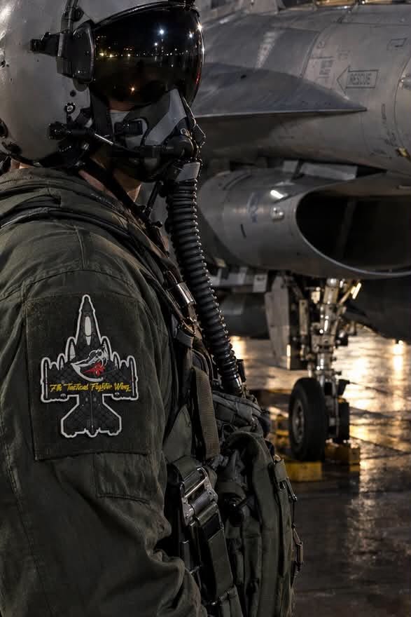 P0207 空軍第七聯隊 F-16C/D BLK70 機種PVC蓄光章