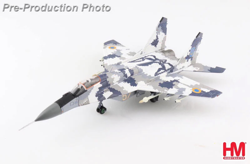 HA6518烏克蘭空軍MiG-29戰鬥機數位迷彩國徽彩繪模型