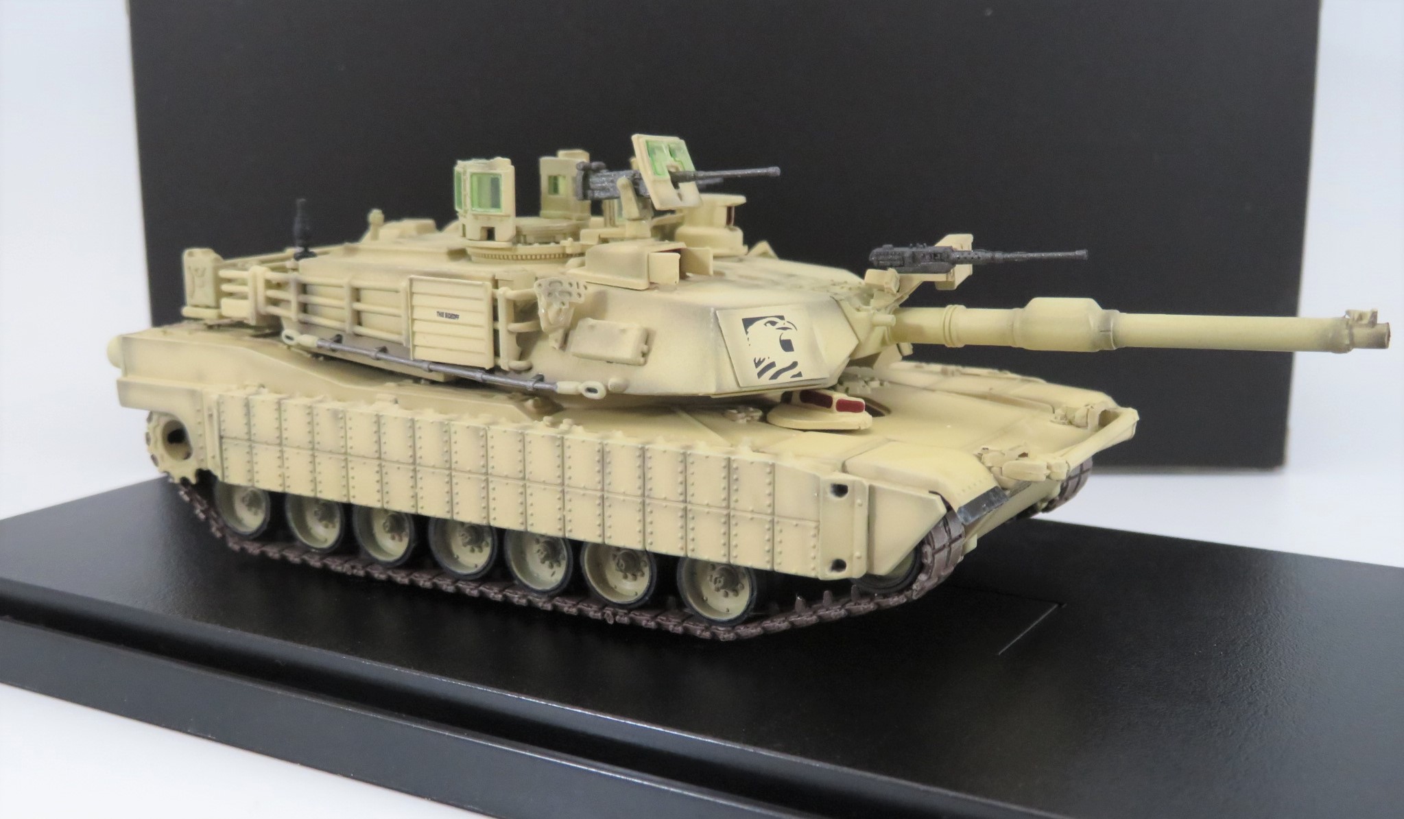 美國M1A2 Abrams TUSK I艾布蘭坦克(沙漠色) 12209PB