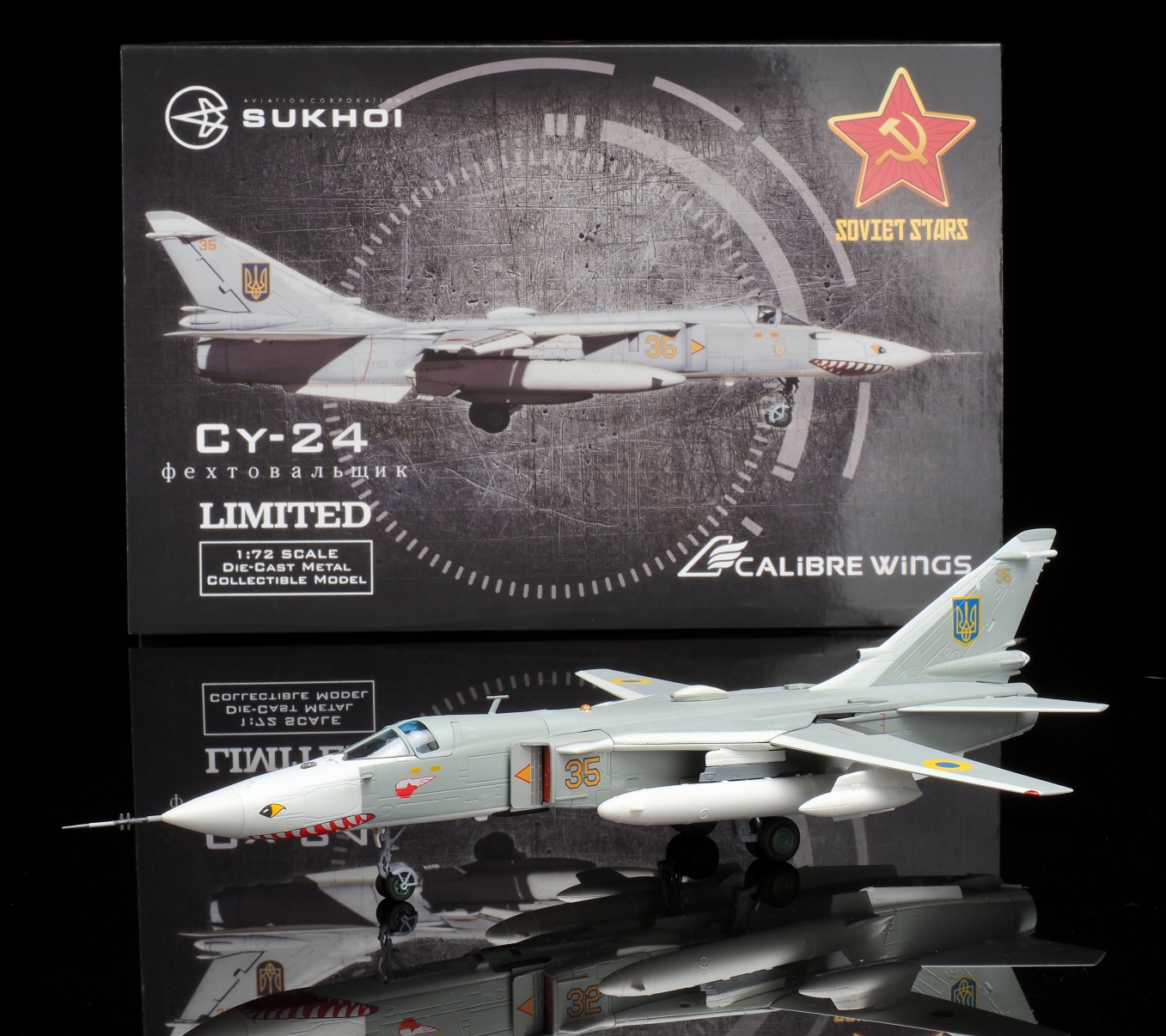 CA722410烏克蘭SU-24MR鯊魚嘴Y35模型1/72成品
