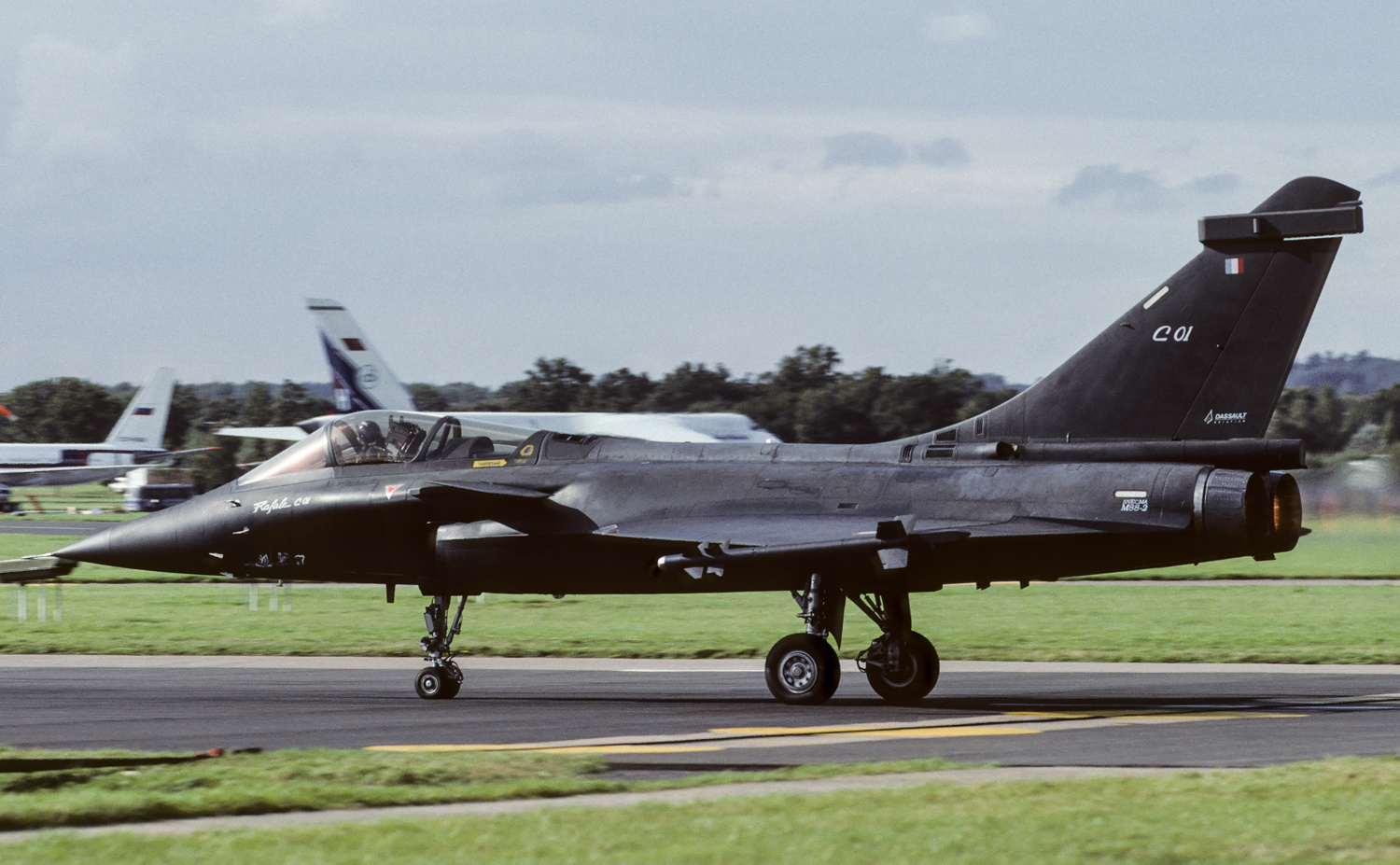 HA9607法國空軍Rafale C01飆風戰機1992 法因堡航展模型