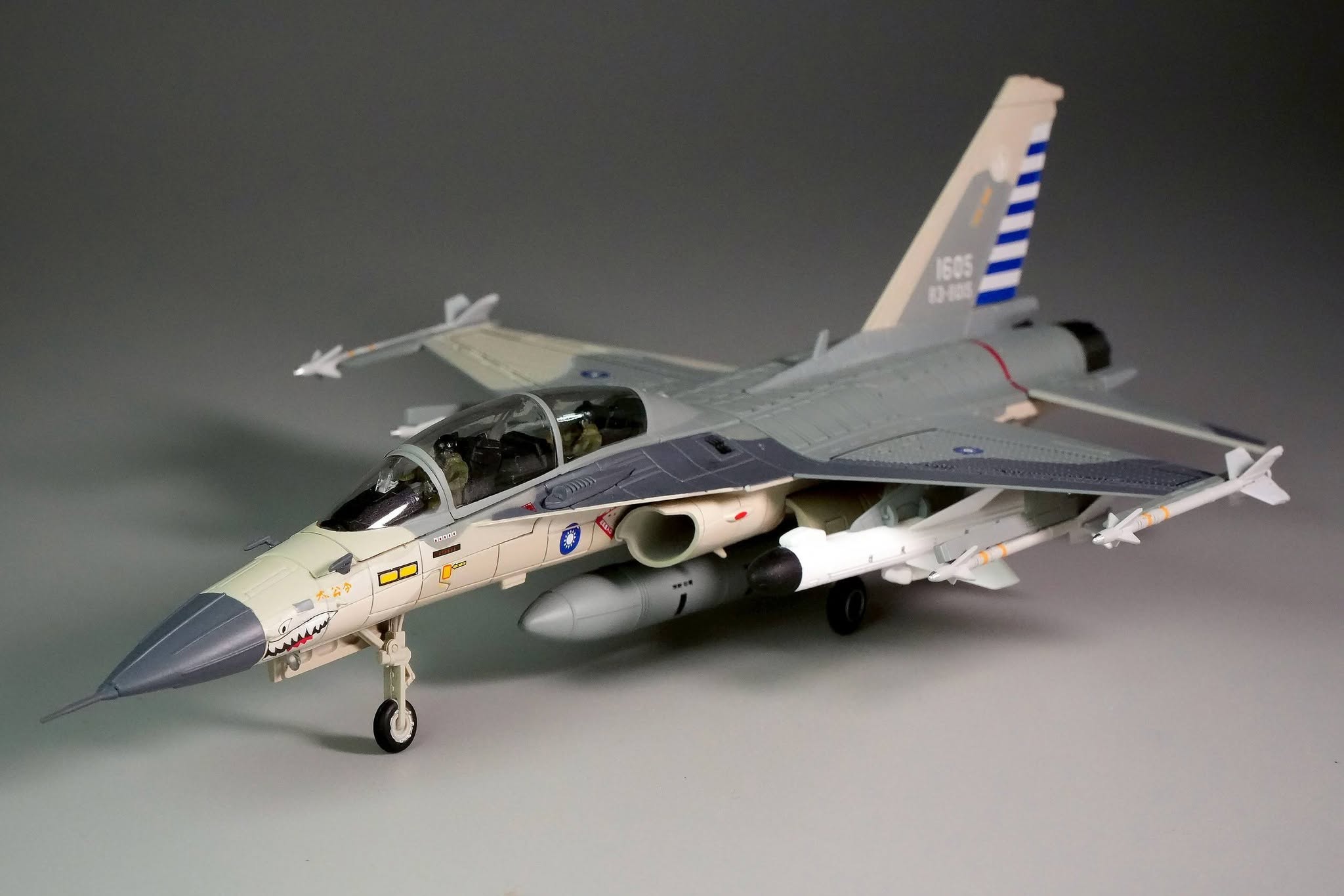 【軍事文創的優質品牌】臂章鑰匙圈HM模型｜鐵鳥迷航空文創館
