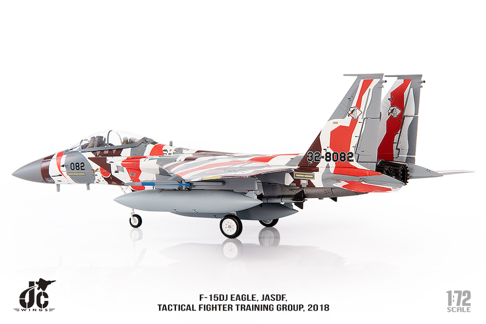 JCW-72-F15-024日本航空自衛隊飛行教導隊F-15DJ假想敵082模型