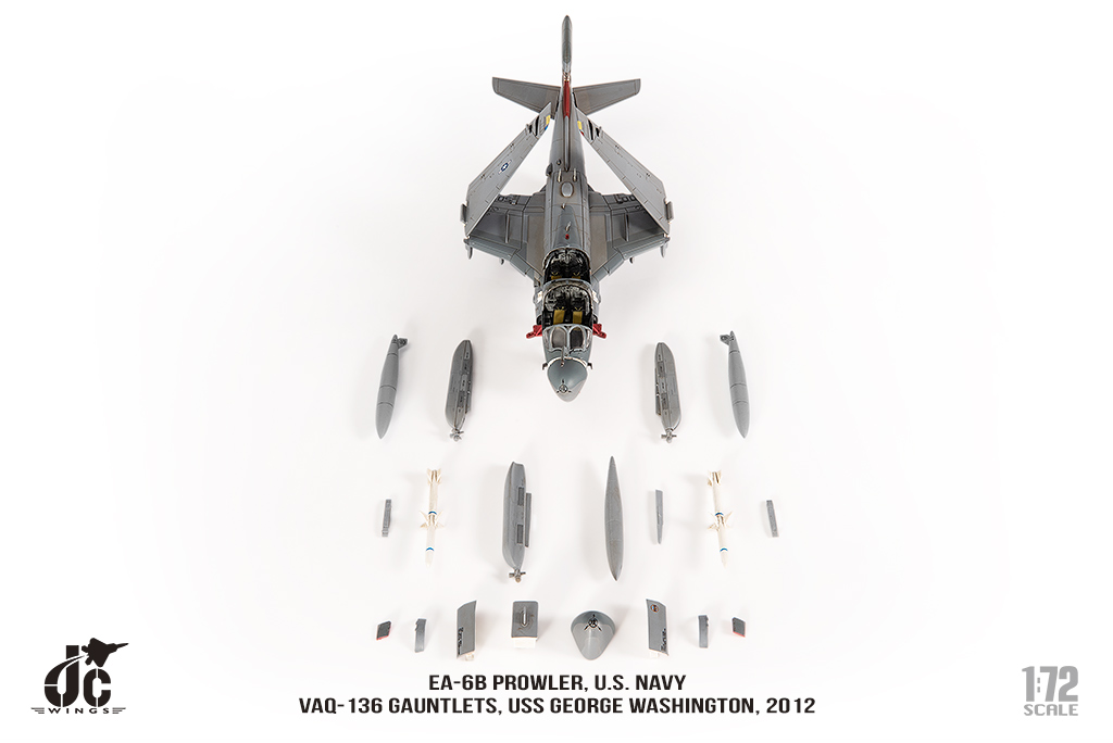 美國海軍EA-6B徘徊者Prowler電子戰機  VAQ-136鐵拳中隊 JCW-72-EA6B-007