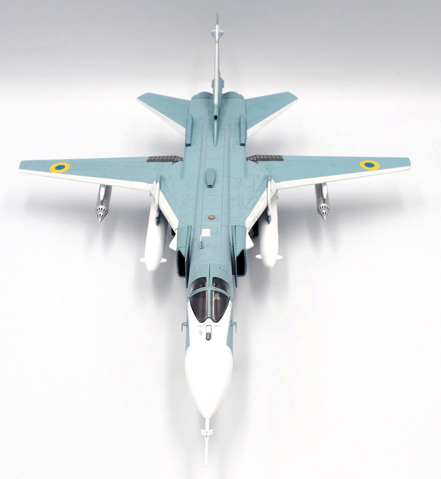 CA722403烏克蘭UKRAINE SUKHOI SU-24M FENCER白22成品1/72模型