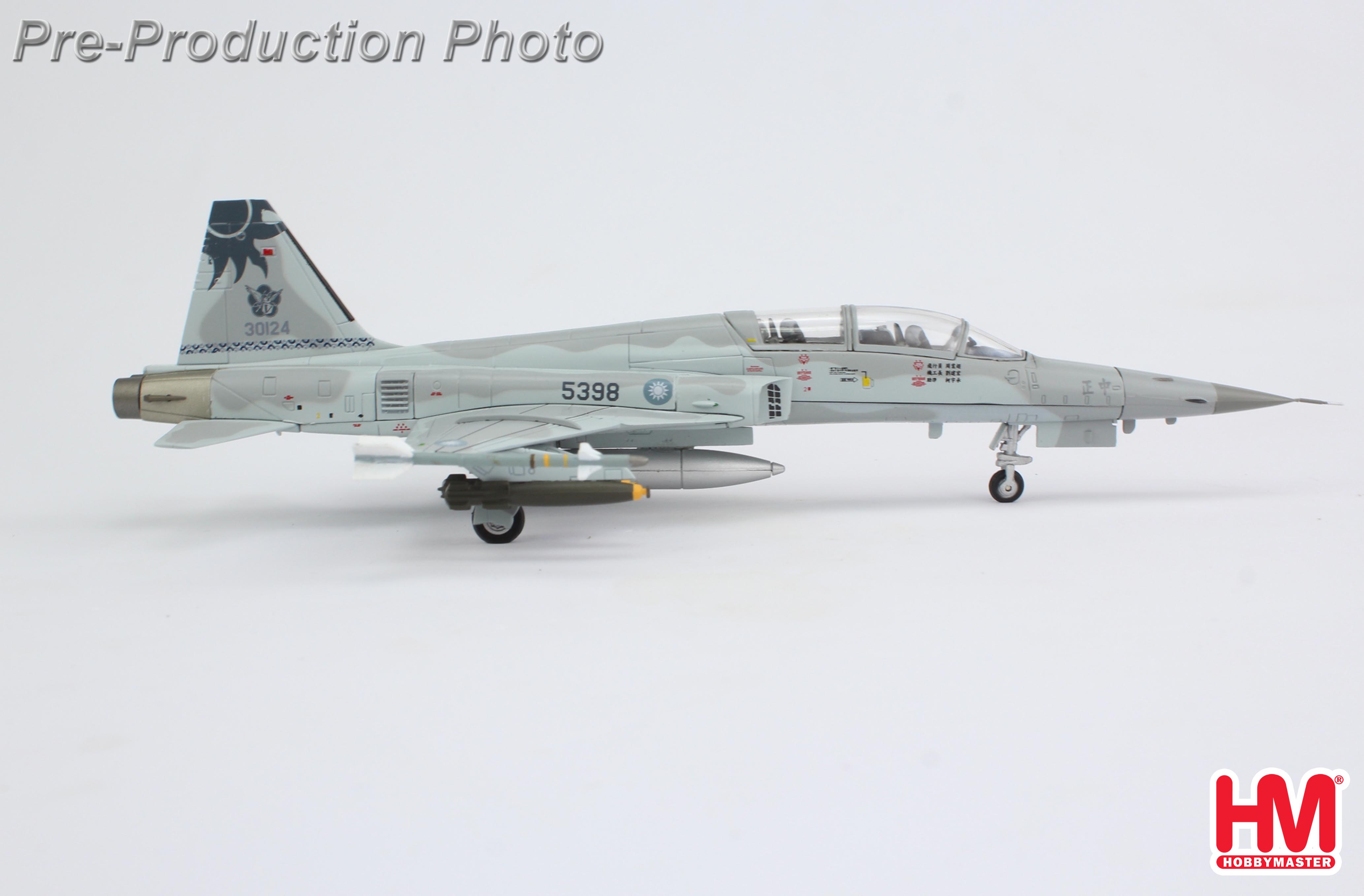 HA3343國軍RF-5E 5504除役典禮成品模型1/72成品HM