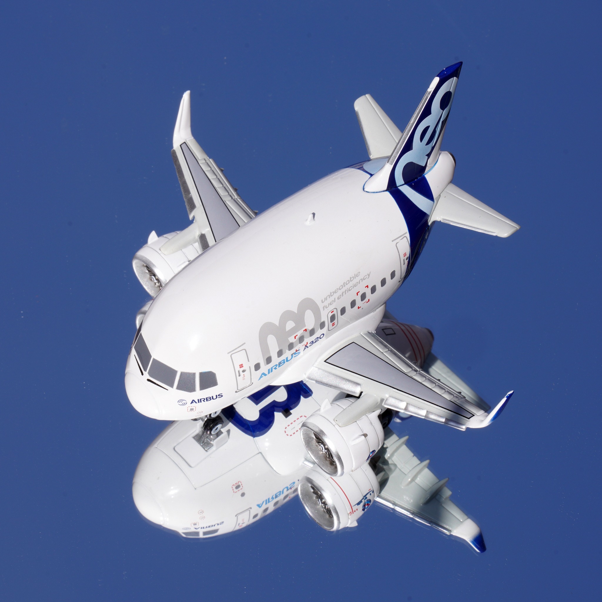 空中巴士AIRBUS A321neo Q版客機合金成品模型