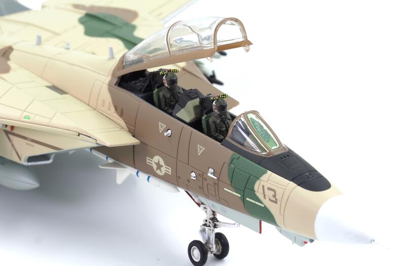CA72TP05 美國F-14A Topgu戰鬥機沙漠迷彩 模型1/72成品