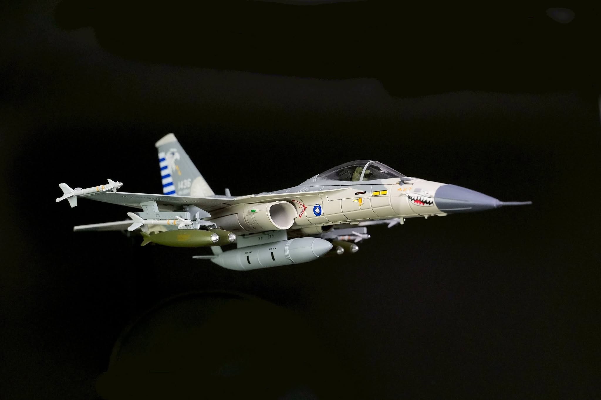 【軍事文創的優質品牌】臂章鑰匙圈HM模型｜鐵鳥迷航空文創館