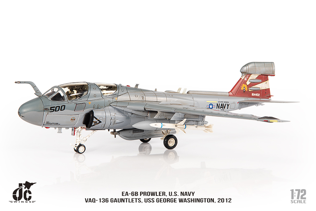 美國海軍EA-6B徘徊者Prowler電子戰機  VAQ-136鐵拳中隊 JCW-72-EA6B-007