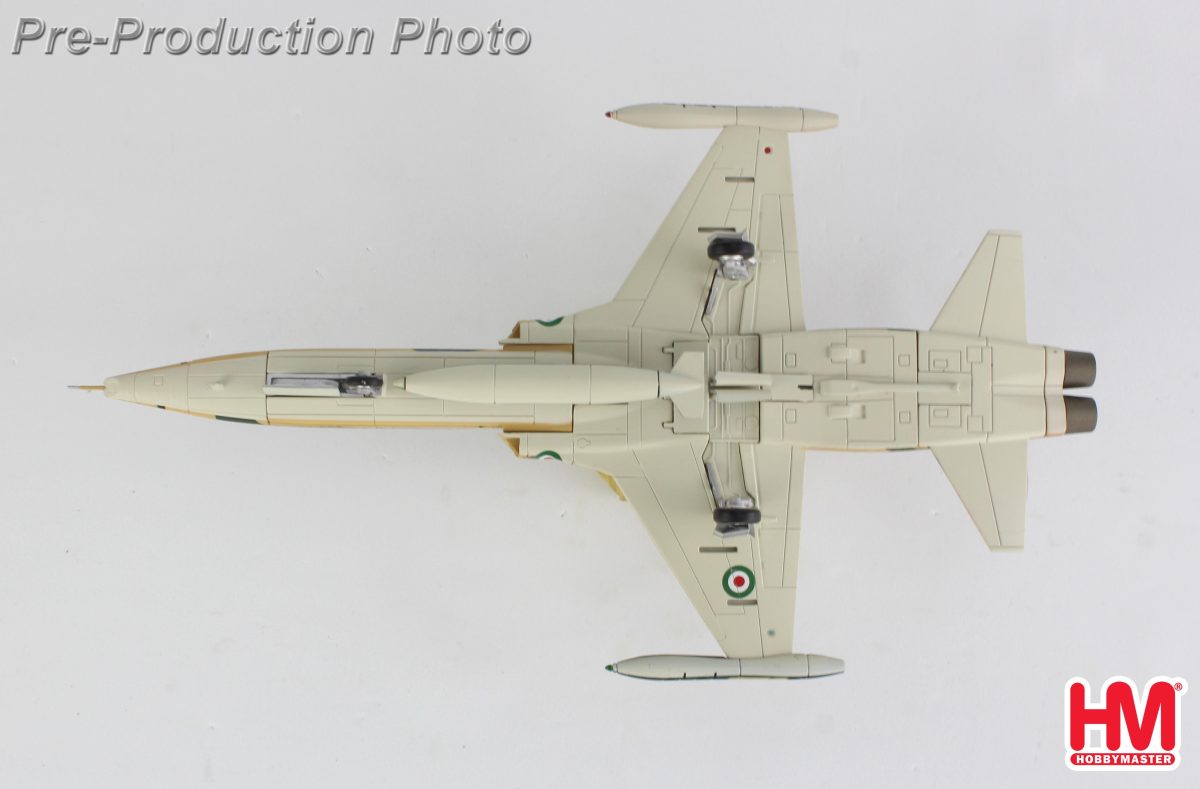 HA33006伊朗RF-5A自由戰士 偵察機IIAF編號2-414，1968年1/72合金成品模型HM