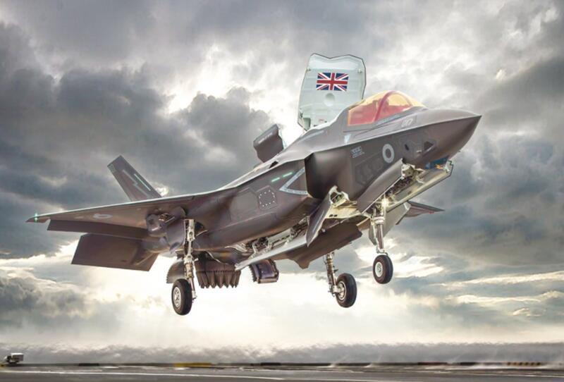 1425美國 F-35B 閃電II 戰鬥機 (STOVL Version)1/72模型