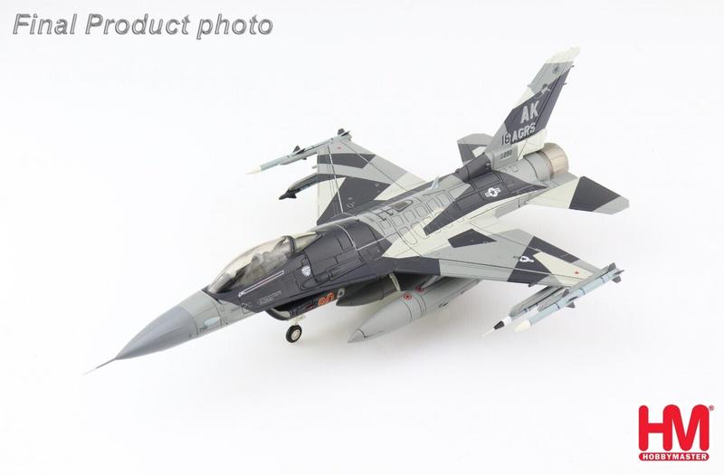 HA38004美軍F-16C第354聯隊AK第18假想敵中隊Red 90分裂迷彩合金模型