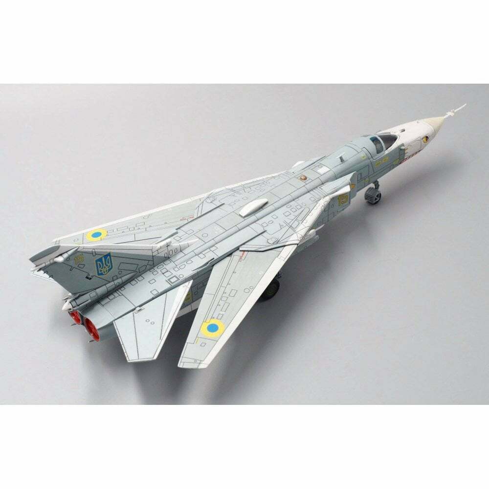 CA722402烏克蘭Su-24M鯊魚嘴Yellow 15合金成品1/72模型