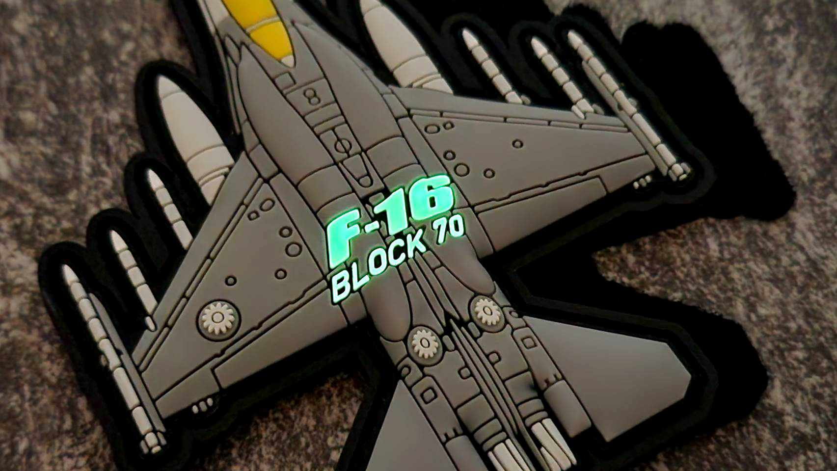 PVC0063空軍F-16C/D BLOCK 70軟膠PVC蓄光機種章(有魔鬼氈)