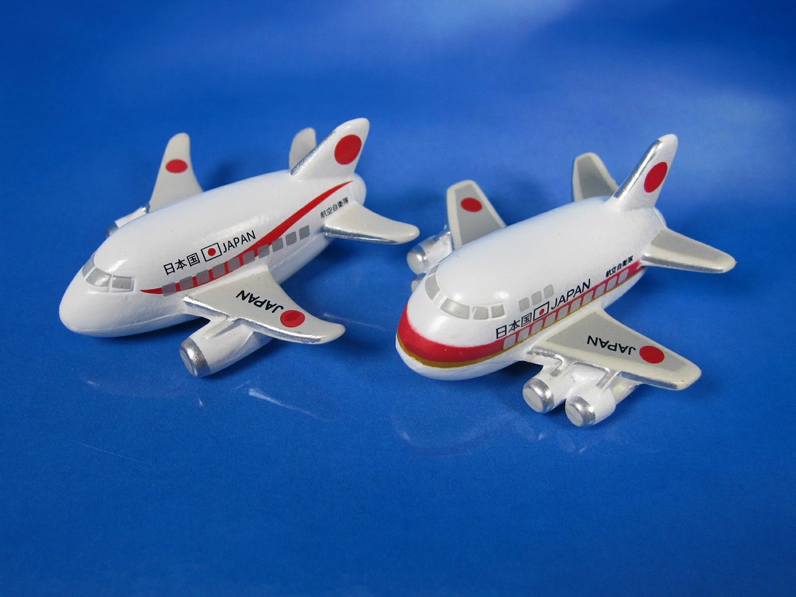 MZ606日本國政府專用機磁鐵2入套組