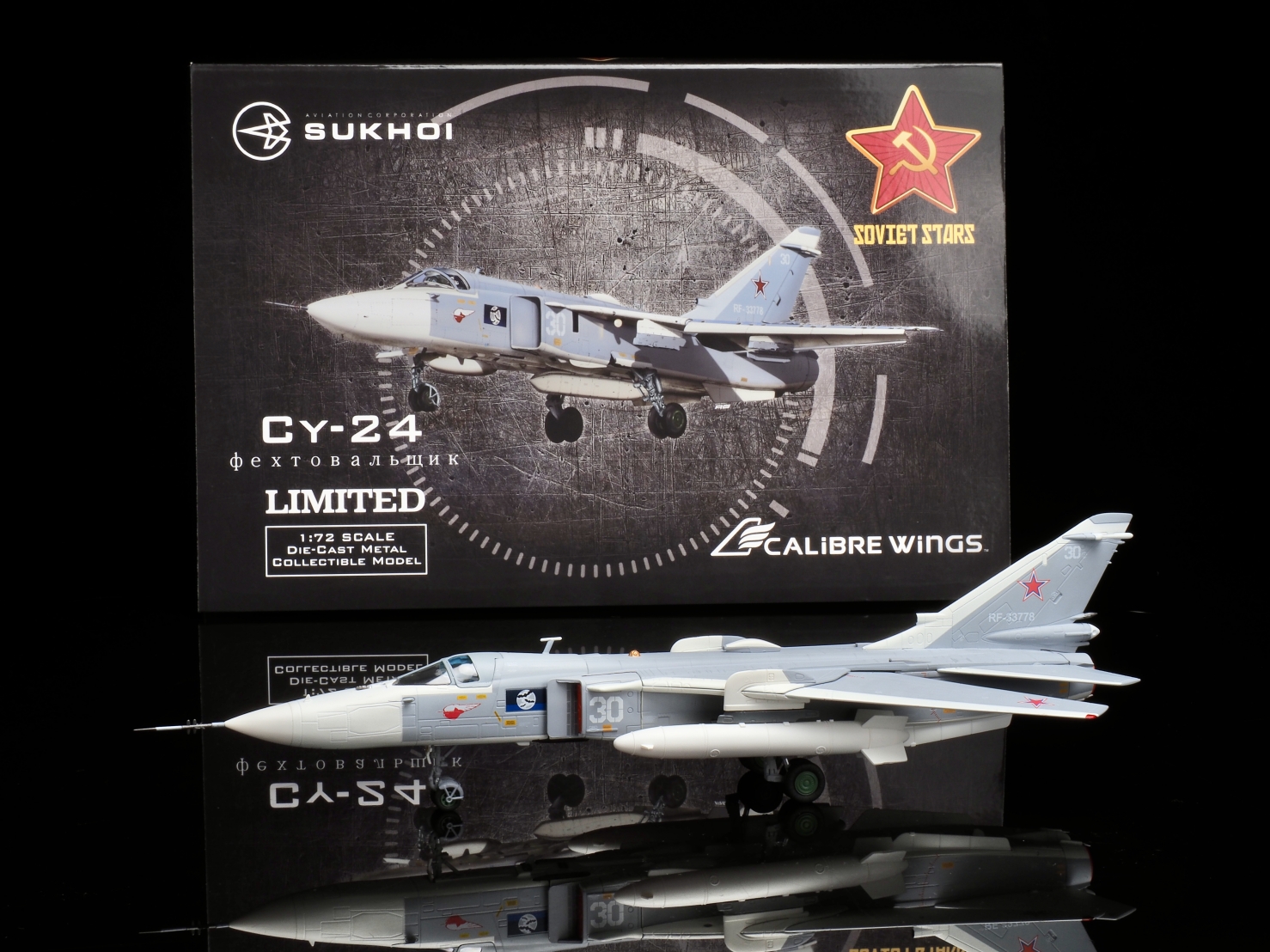 CA722411俄羅斯海軍SU-24MR 30 White合金成品1/72模型