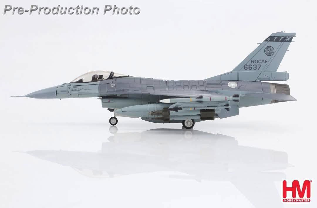 HA38057空軍F-16V第22隊GBU-12鋪路者II炸彈*送登機梯1/72合金成品模型HM