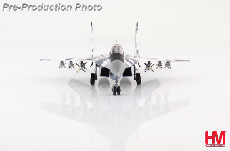 HA6518烏克蘭空軍MiG-29戰鬥機數位迷彩國徽彩繪模型