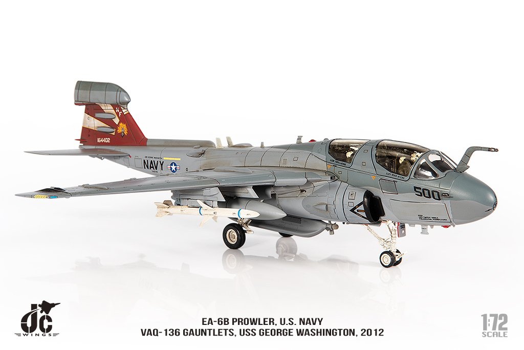 美國海軍EA-6B徘徊者Prowler電子戰機  VAQ-136鐵拳中隊 JCW-72-EA6B-007