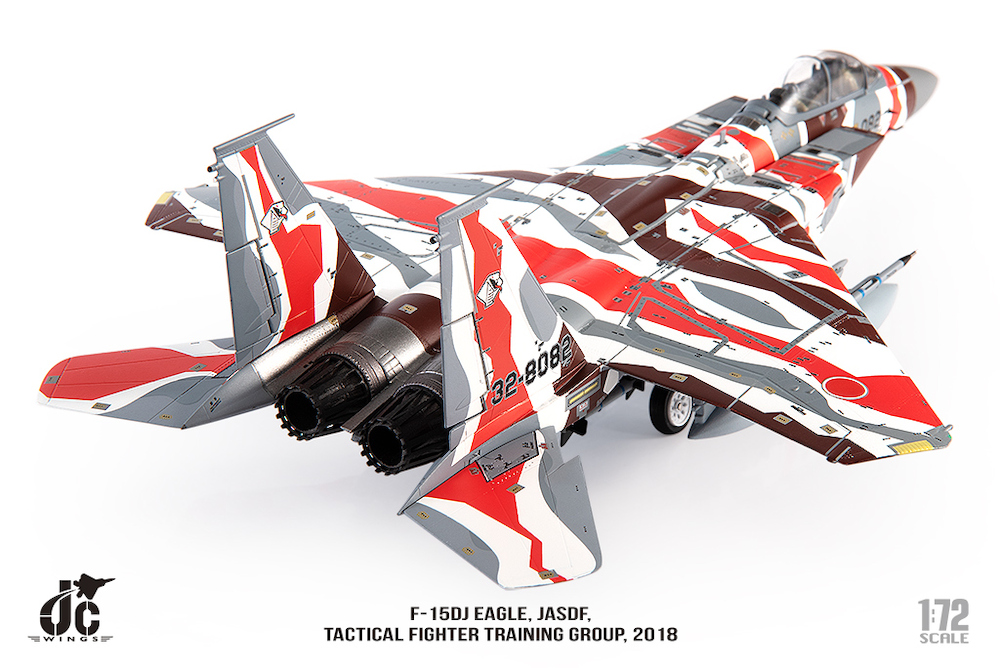 JCW-72-F15-024日本航空自衛隊飛行教導隊F-15DJ假想敵082模型