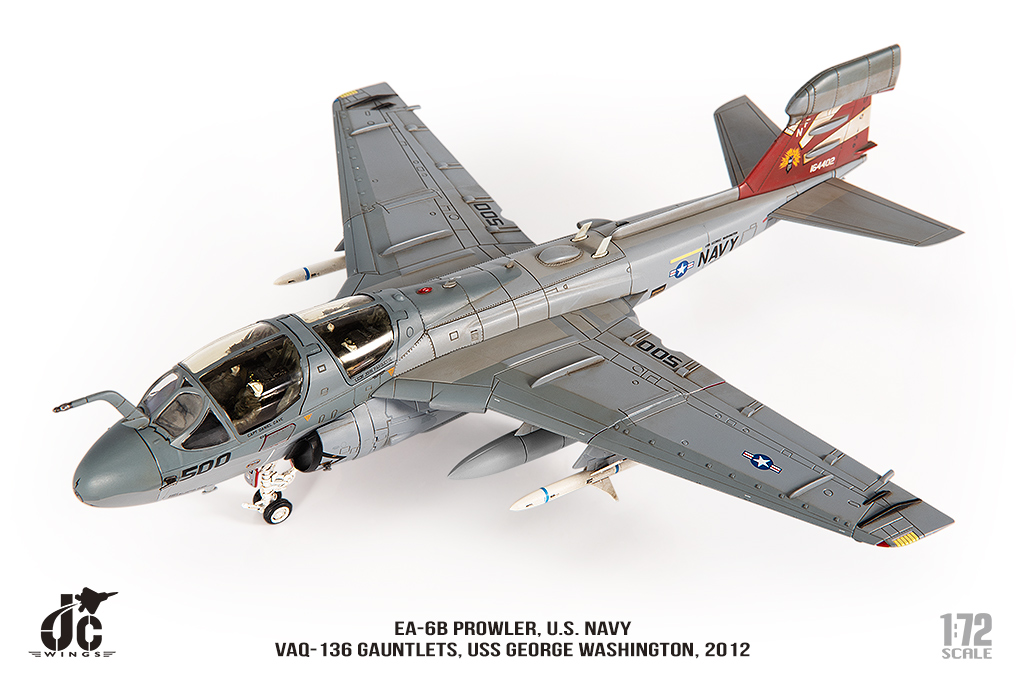 美國海軍EA-6B徘徊者Prowler電子戰機  VAQ-136鐵拳中隊 JCW-72-EA6B-007