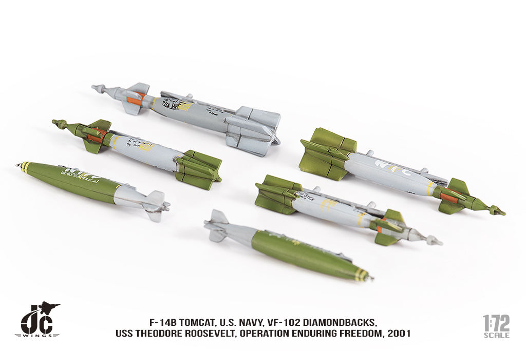 美國海軍F-14B雄貓式戰機VF-102中隊 JCW-72-F14-024