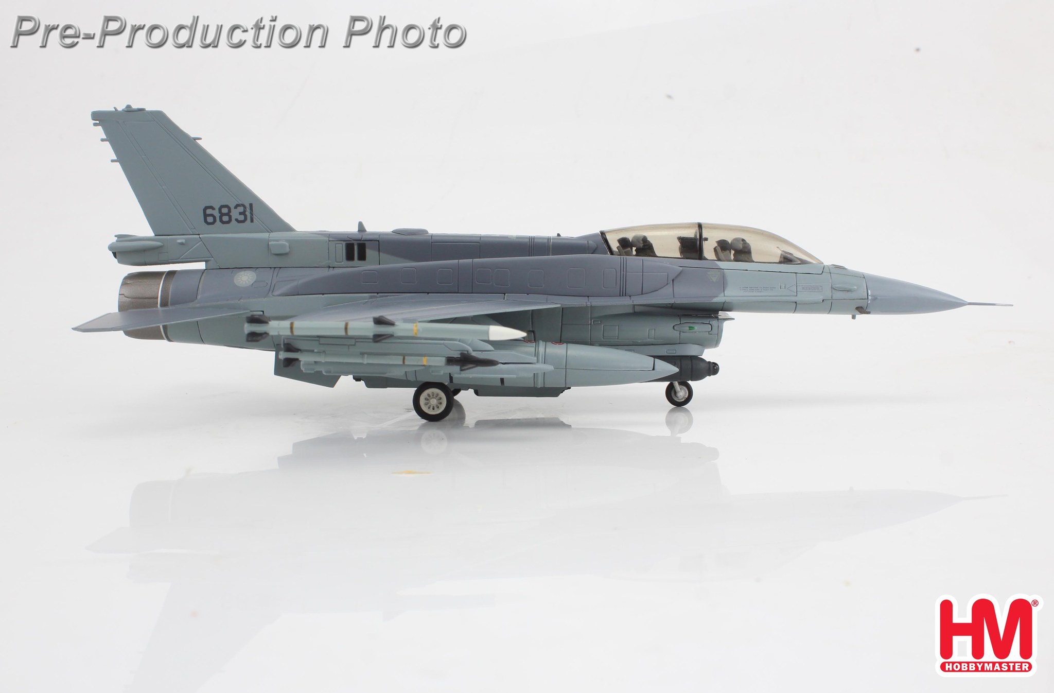 HA68067國軍F-16D