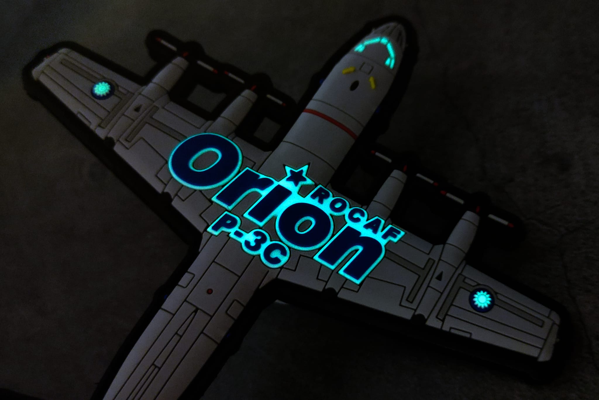 PVC0034 空軍屏東P-3C ORION夜光PVC軟膠章(有魔鬼氈)