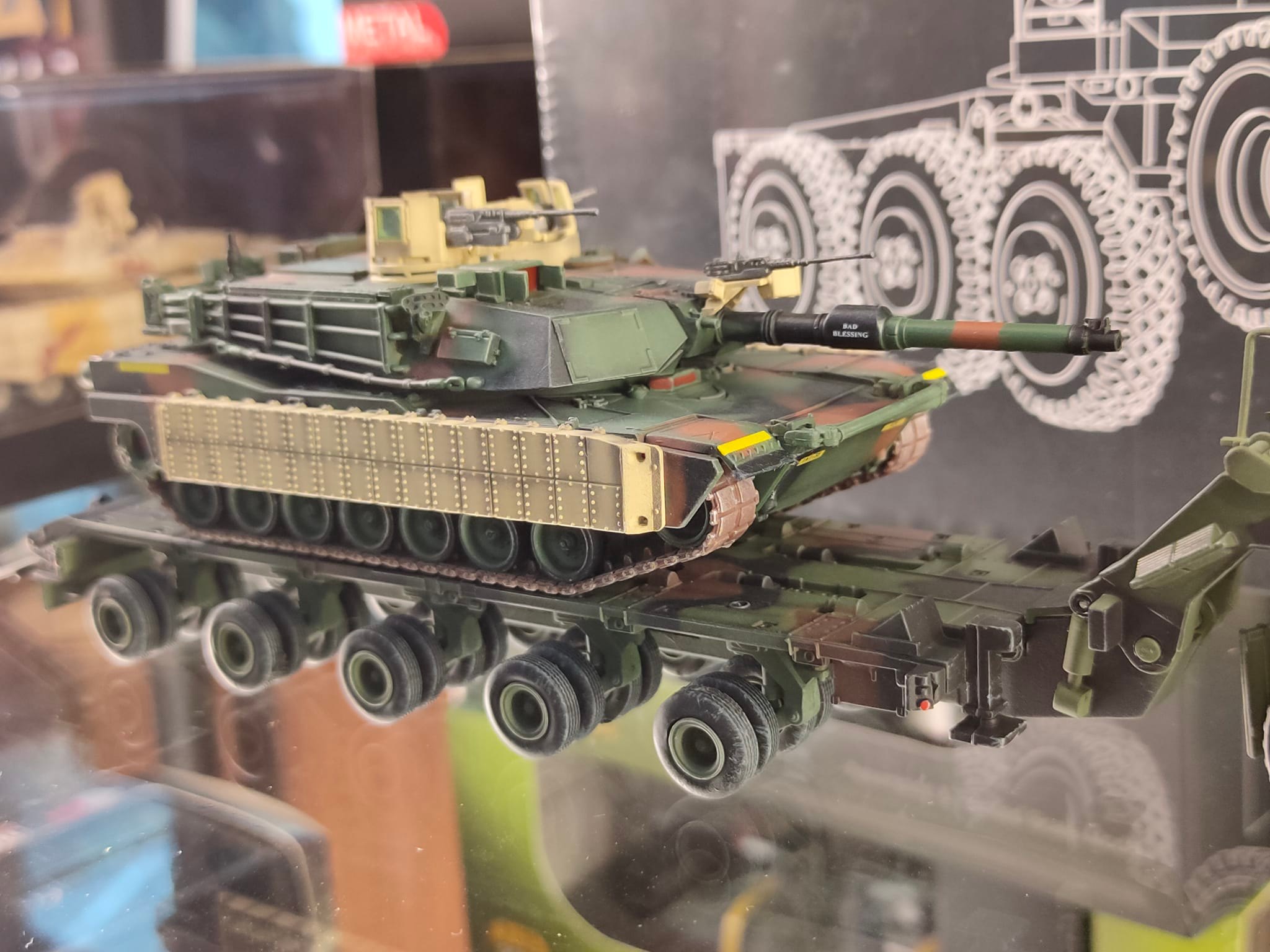 美國M1070(北約三色)坦克重型裝備運輸車12206PA