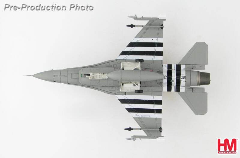 HA3879比利時空軍諾曼第75週年F-16AM彩繪紀念機1/72合金成品模型