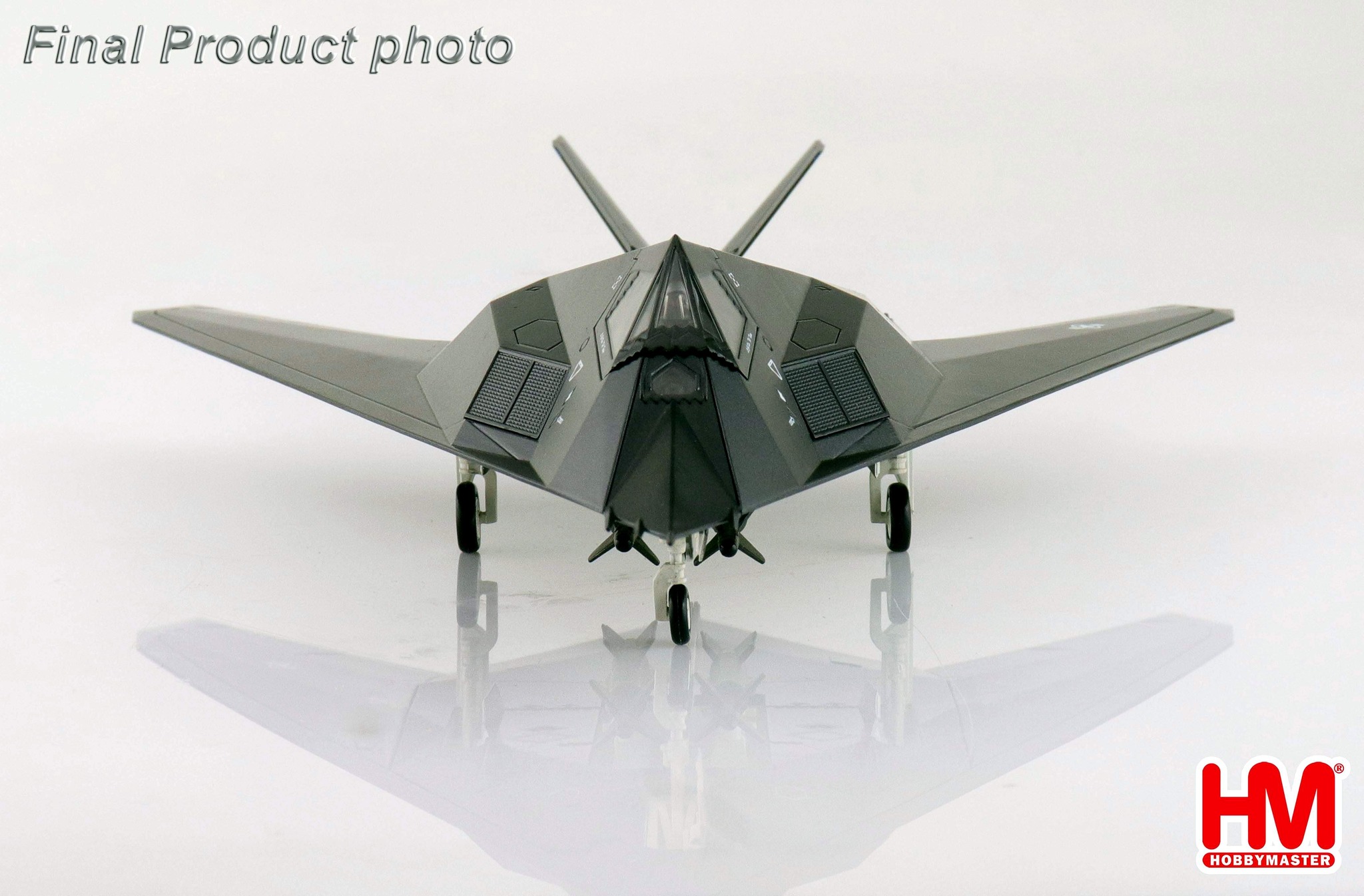 HA5813 美國空軍F-117A夜鷹隱形轟炸機B57+B61核彈版