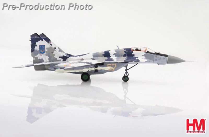 HA6518烏克蘭空軍MiG-29戰鬥機數位迷彩國徽彩繪模型