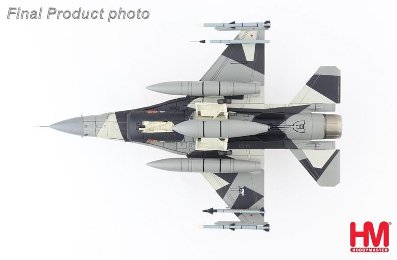 HA38004美軍F-16C第354聯隊AK第18假想敵中隊Red 90分裂迷彩合金模型