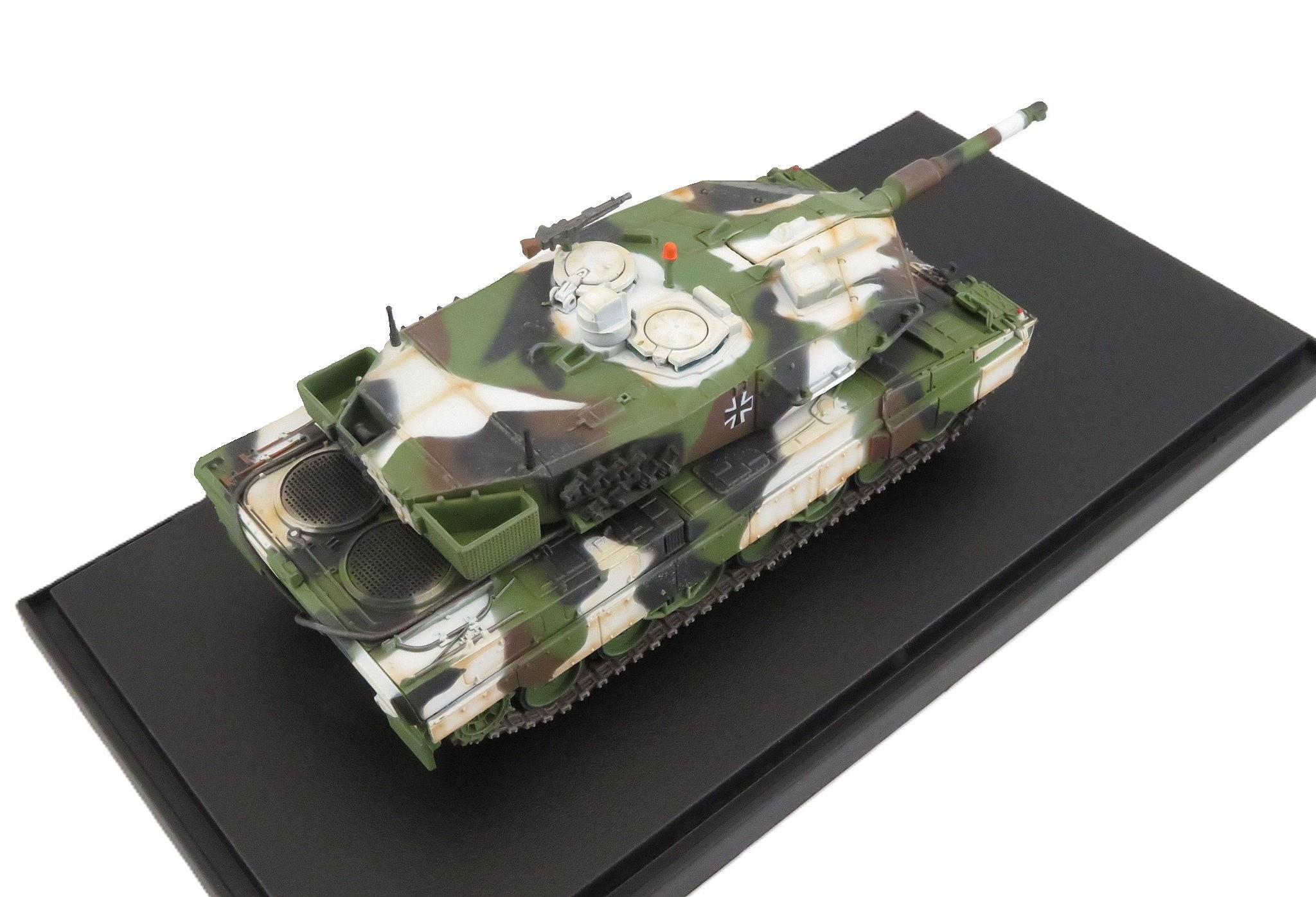 德國LEOPARD豹2A5坦克(冬季雪地迷彩)12172PB