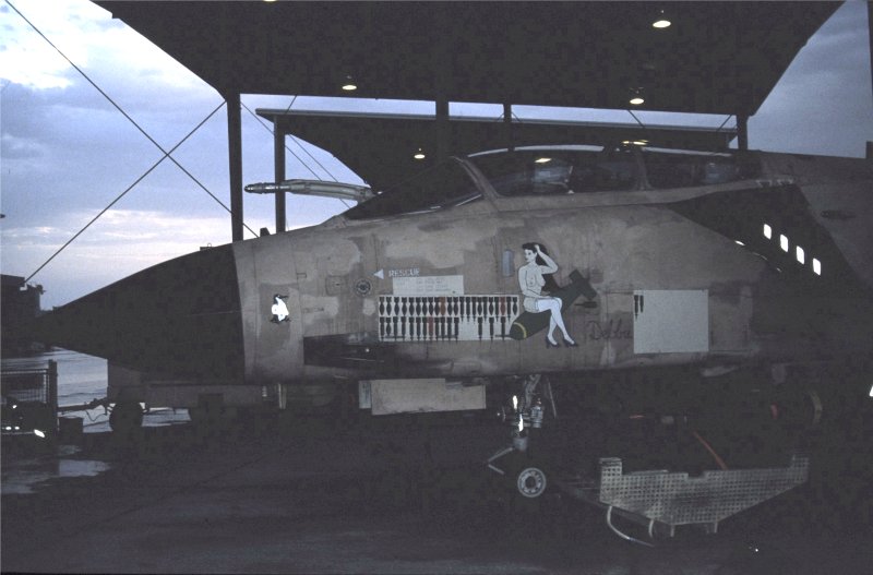 HA6716英國皇家空軍龍捲風GR.Mk 1黛比Debbie 1991沙漠風暴模型