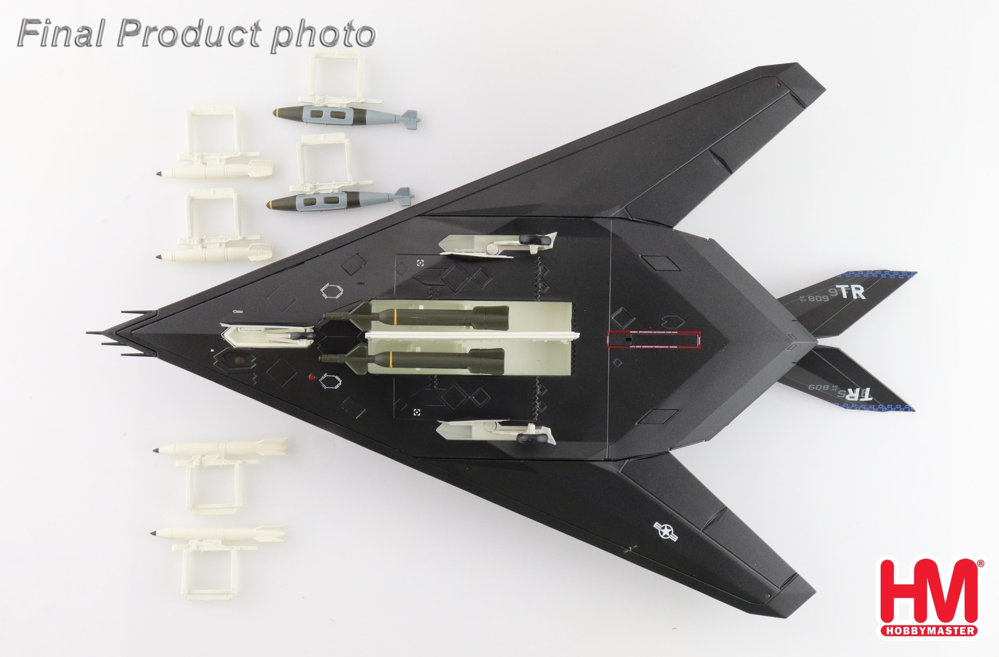 HA5813 美國空軍F-117A夜鷹隱形轟炸機B57+B61核彈版